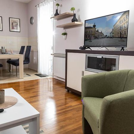 Apartman Gundulic วิงโคฟซี ภายนอก รูปภาพ