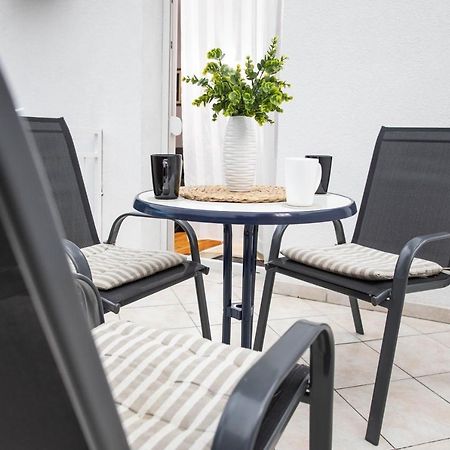 Apartman Gundulic วิงโคฟซี ภายนอก รูปภาพ