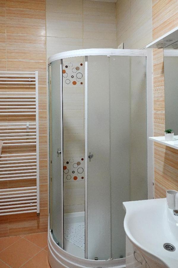 Apartman Gundulic วิงโคฟซี ภายนอก รูปภาพ
