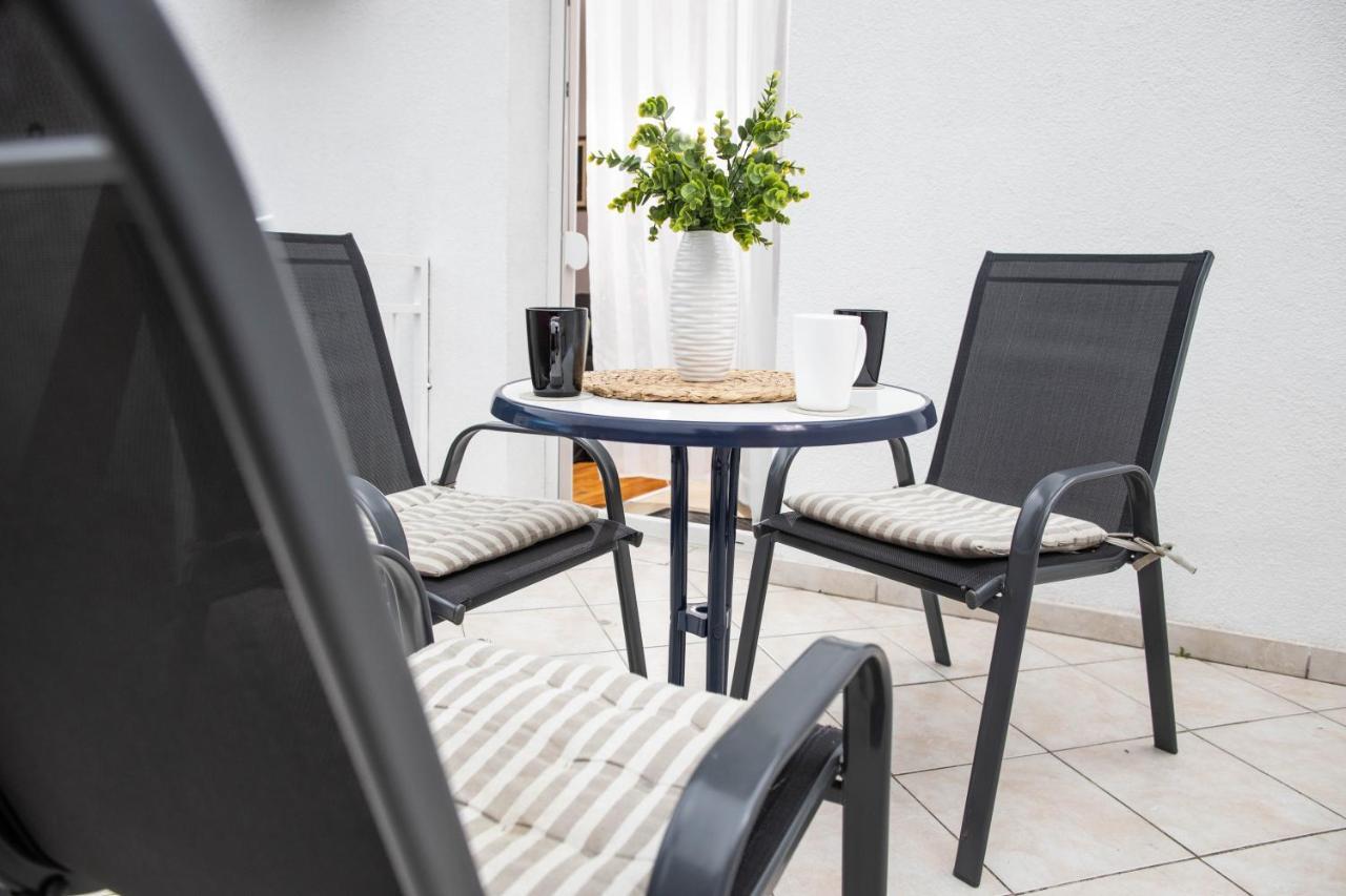 Apartman Gundulic วิงโคฟซี ภายนอก รูปภาพ