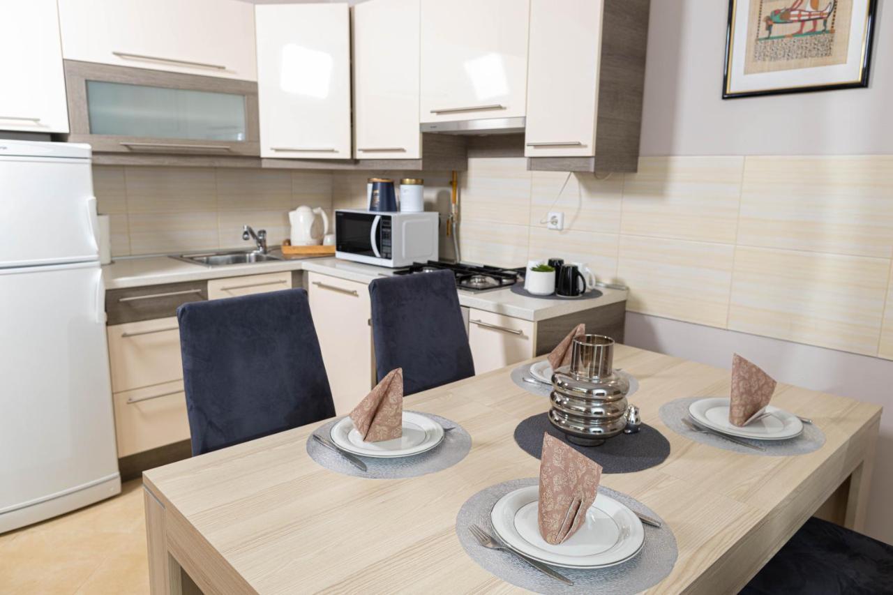 Apartman Gundulic วิงโคฟซี ภายนอก รูปภาพ