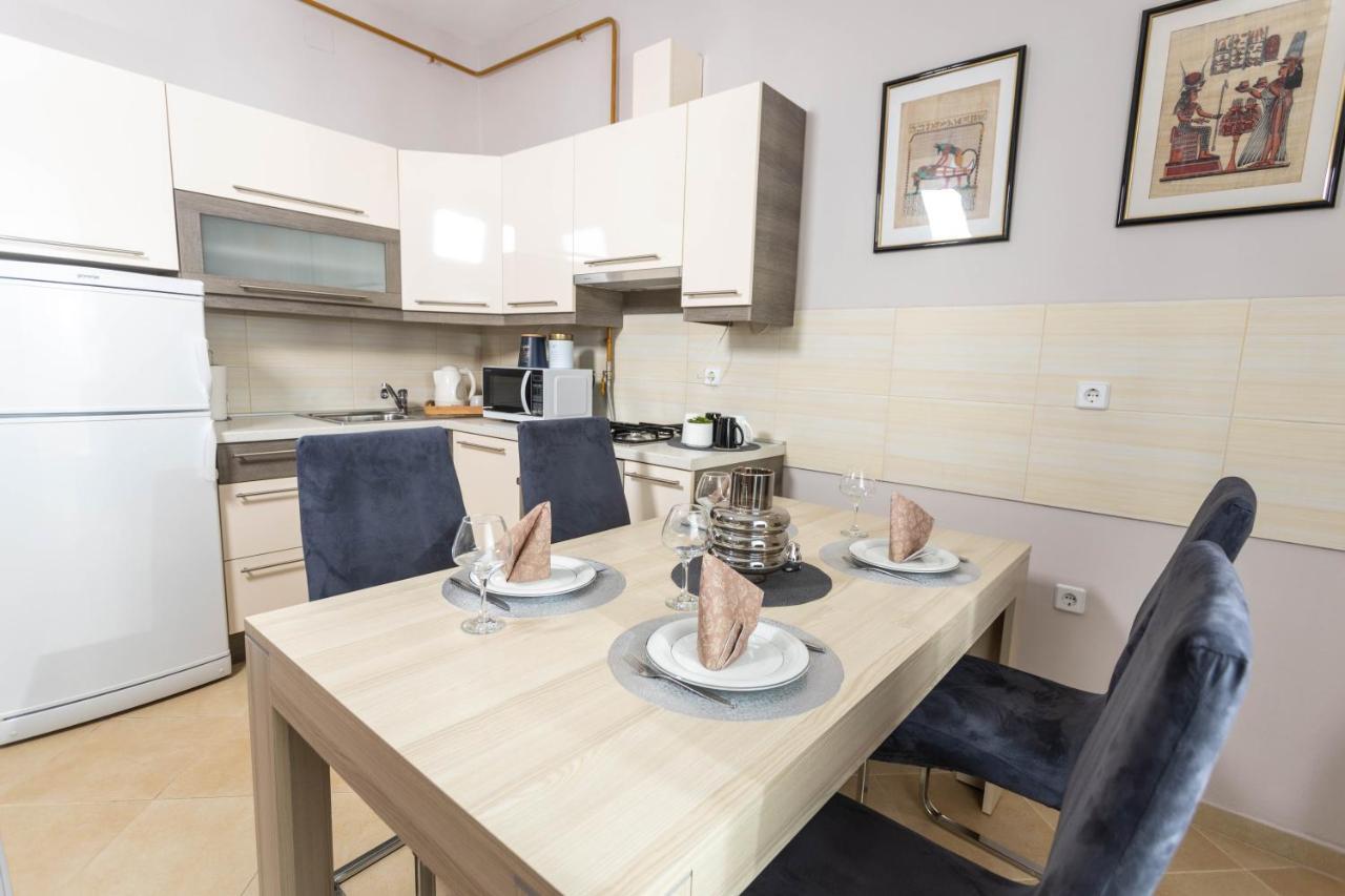 Apartman Gundulic วิงโคฟซี ภายนอก รูปภาพ