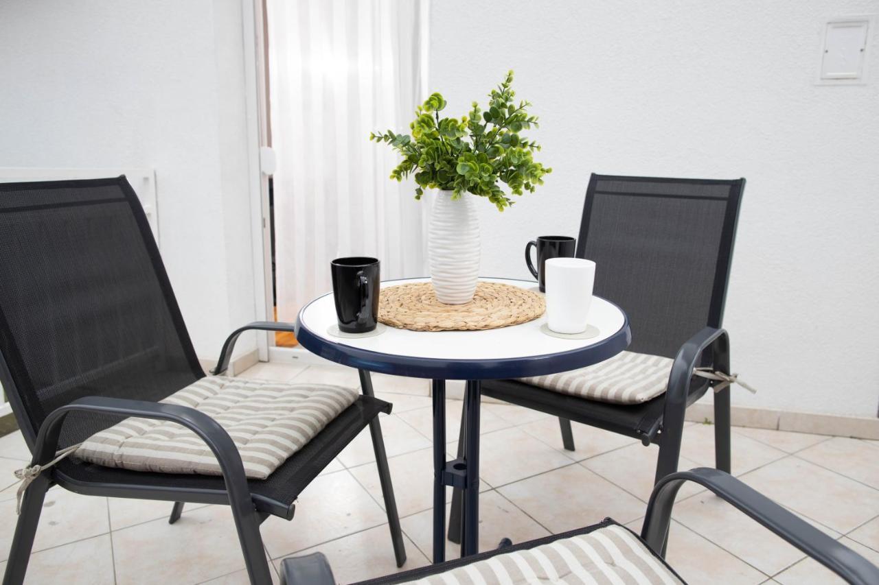 Apartman Gundulic วิงโคฟซี ภายนอก รูปภาพ